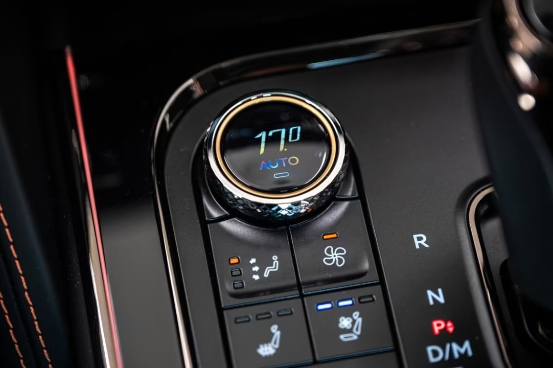 Bentley Flying Spur V8 Hybrid Black Edition - foto 16