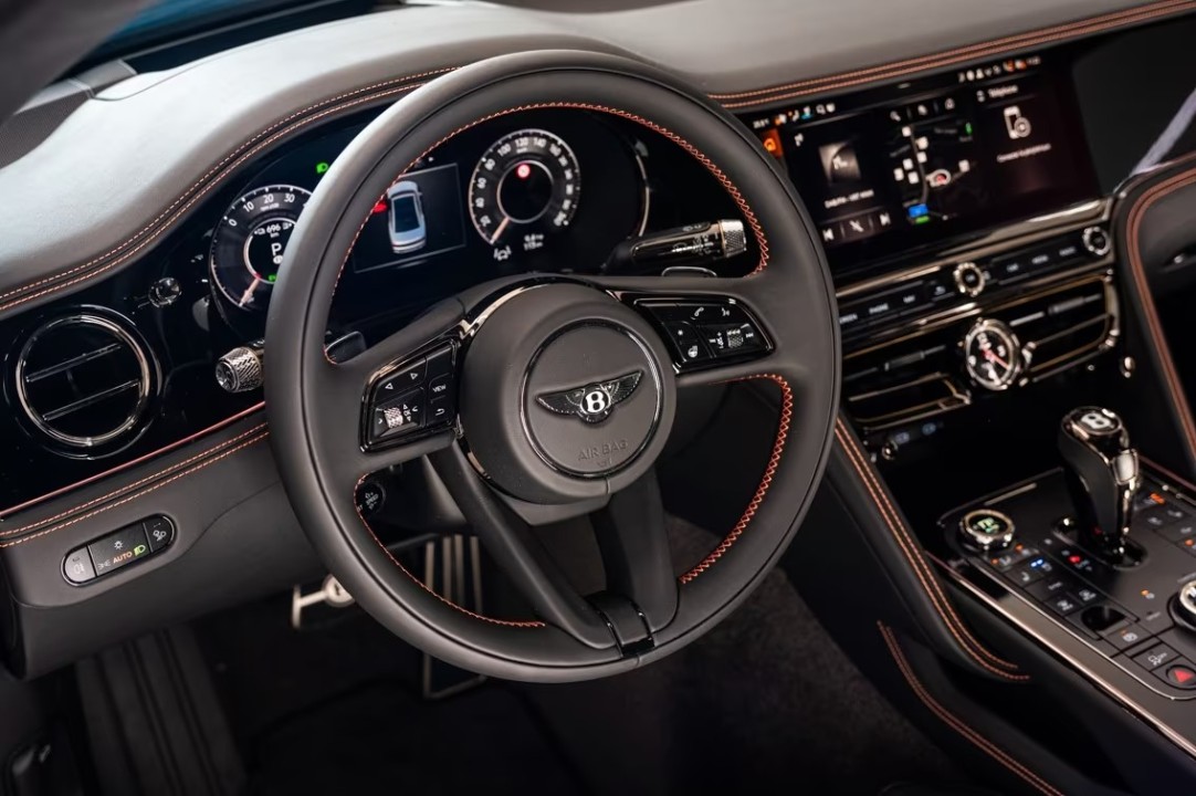 Bentley Flying Spur V8 Hybrid Black Edition - foto 7
