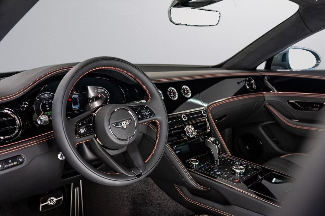 Bentley Flying Spur V8 Hybrid Black Edition - foto 9