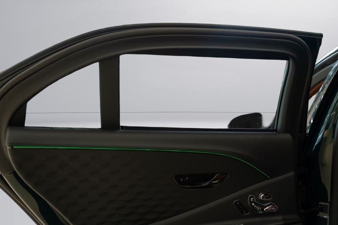 Bentley Flying Spur Mulliner - foto 24