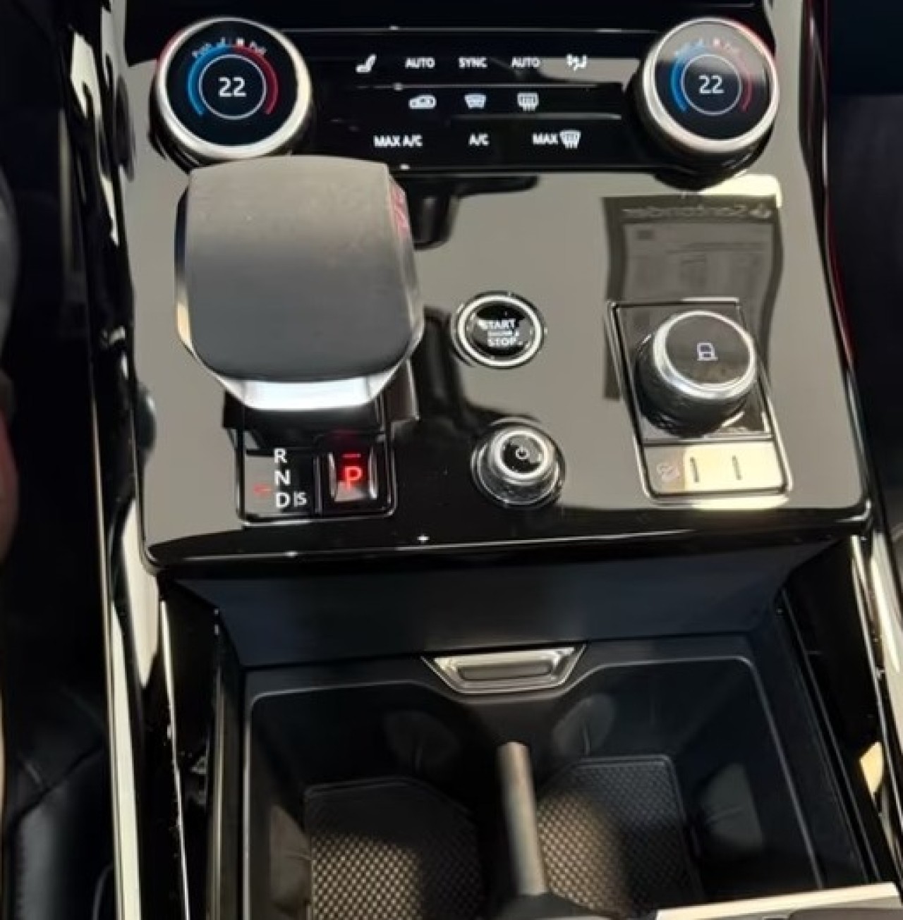 Land Rover Range Rover Sport D350 Autobiography - foto 17