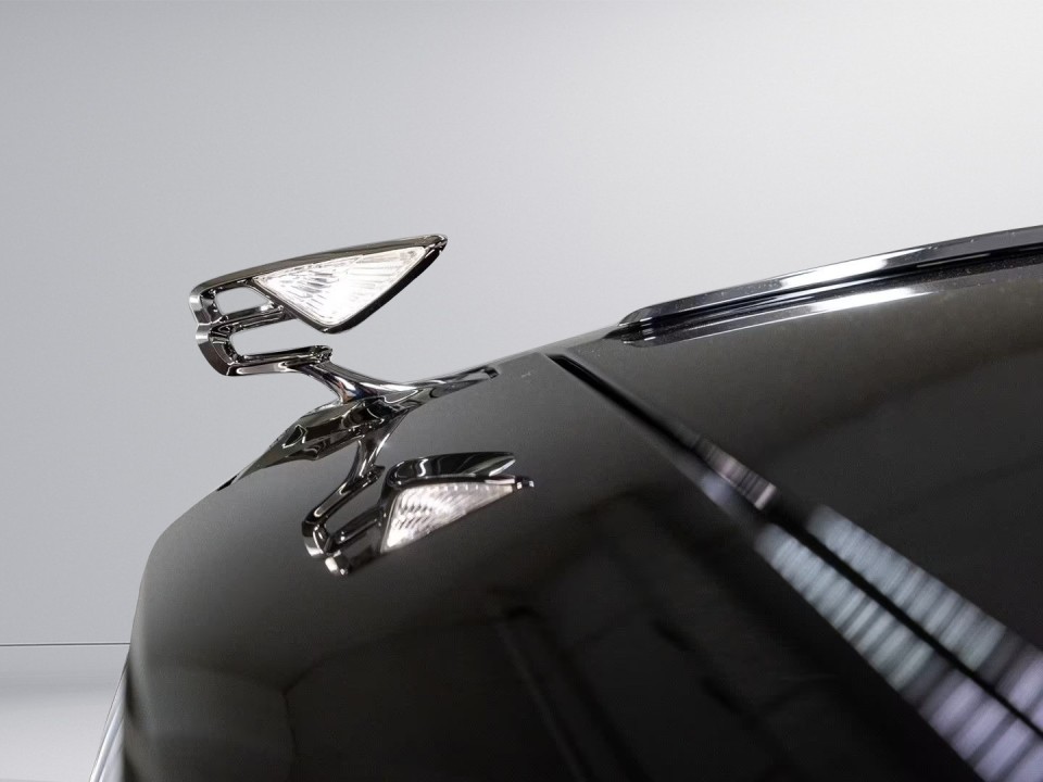 Bentley Flying Spur Azure V8 - foto 45