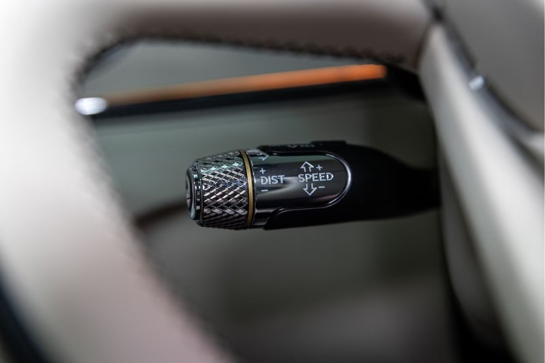 Bentley Flying Spur Azure V8 - foto 14