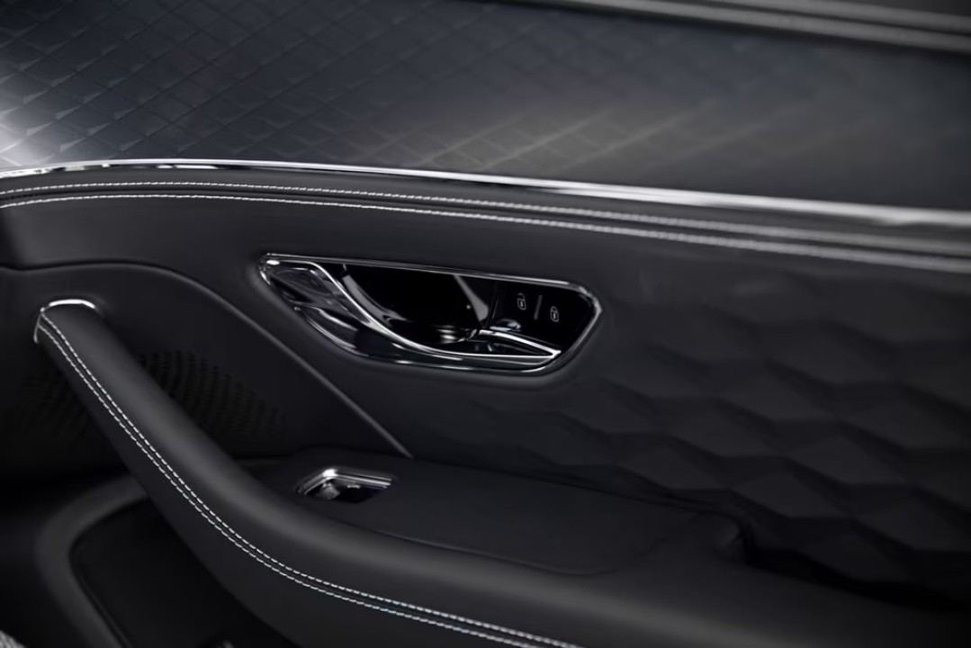 Bentley Flying Spur Speed V8 - foto 15