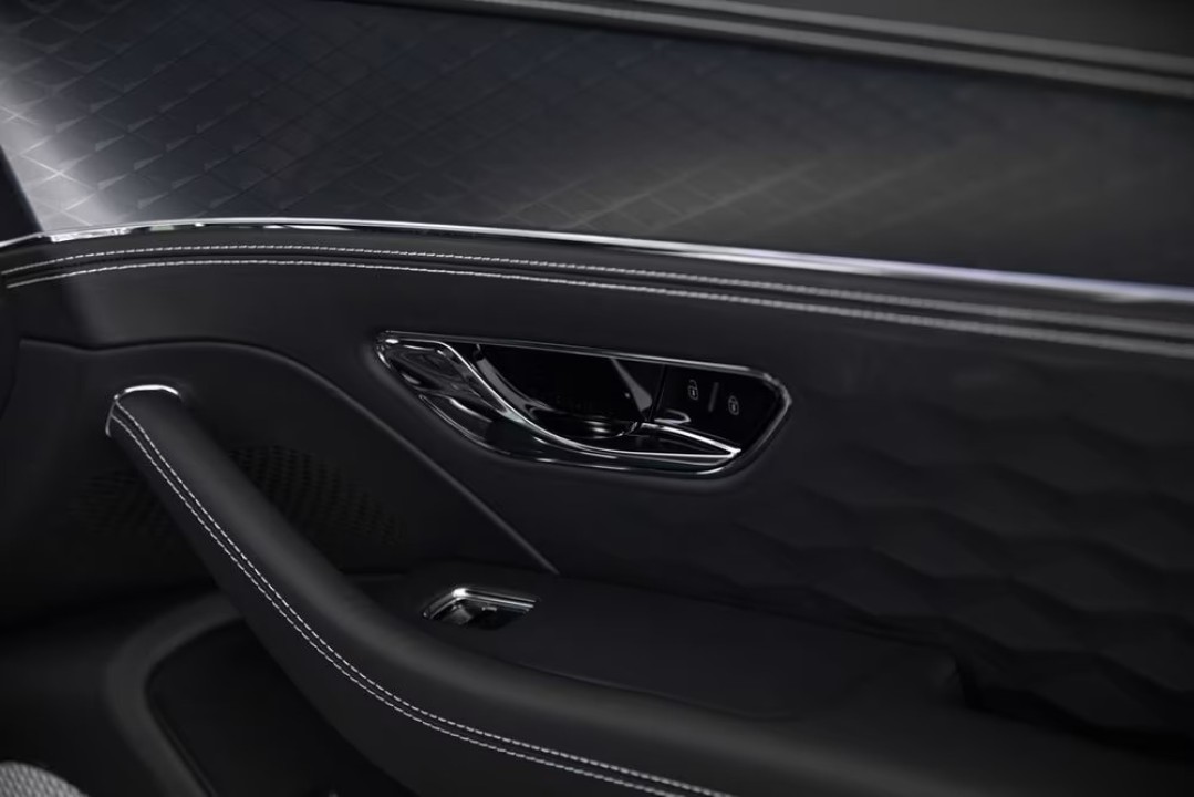 Bentley Flying Spur Speed V8 - foto 18