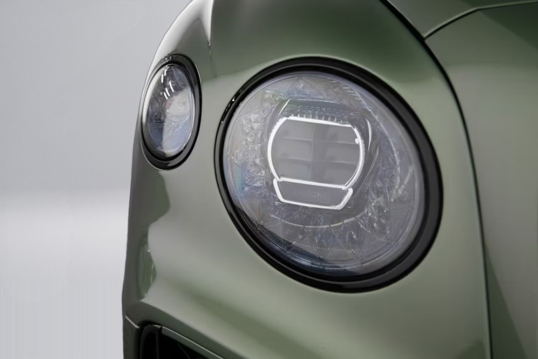 Bentley Flying Spur Speed V8 - foto 25