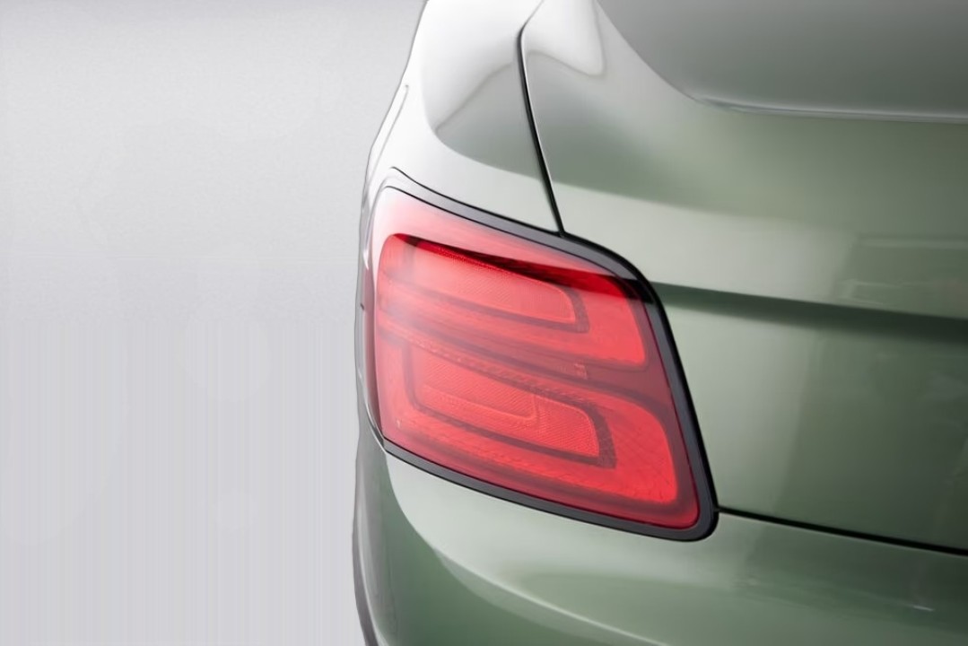 Bentley Flying Spur Speed V8 - foto 27