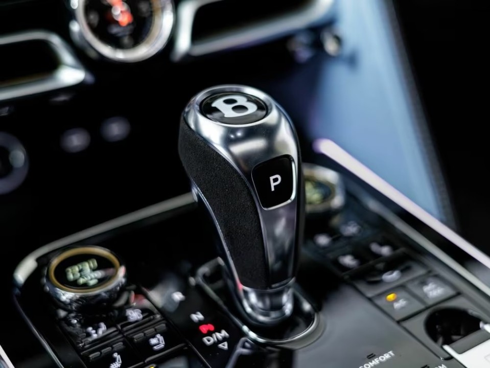 Bentley Flying Spur Speed First Edition - foto 12