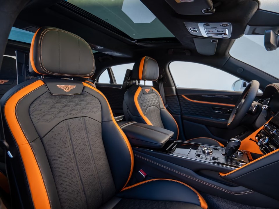 Bentley Flying Spur Speed V8 - foto 17