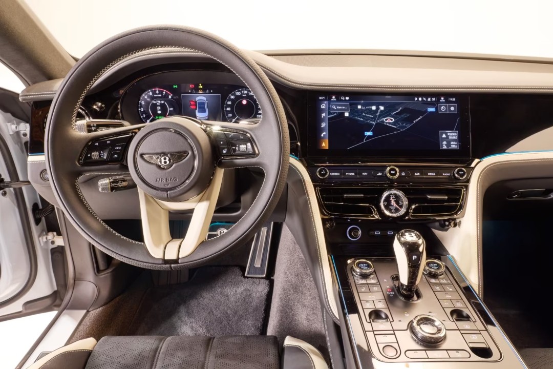 Bentley Flying Spur Speed V8 - foto 7
