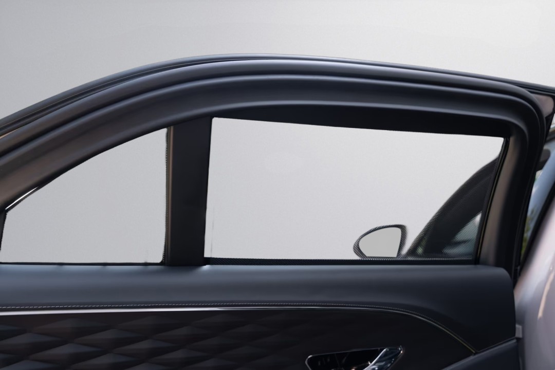 Bentley Flying Spur V8 - foto 23