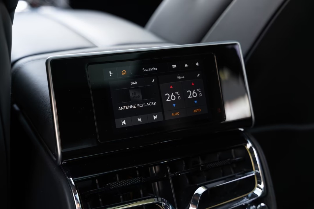 Bentley Flying Spur V8 - foto 19
