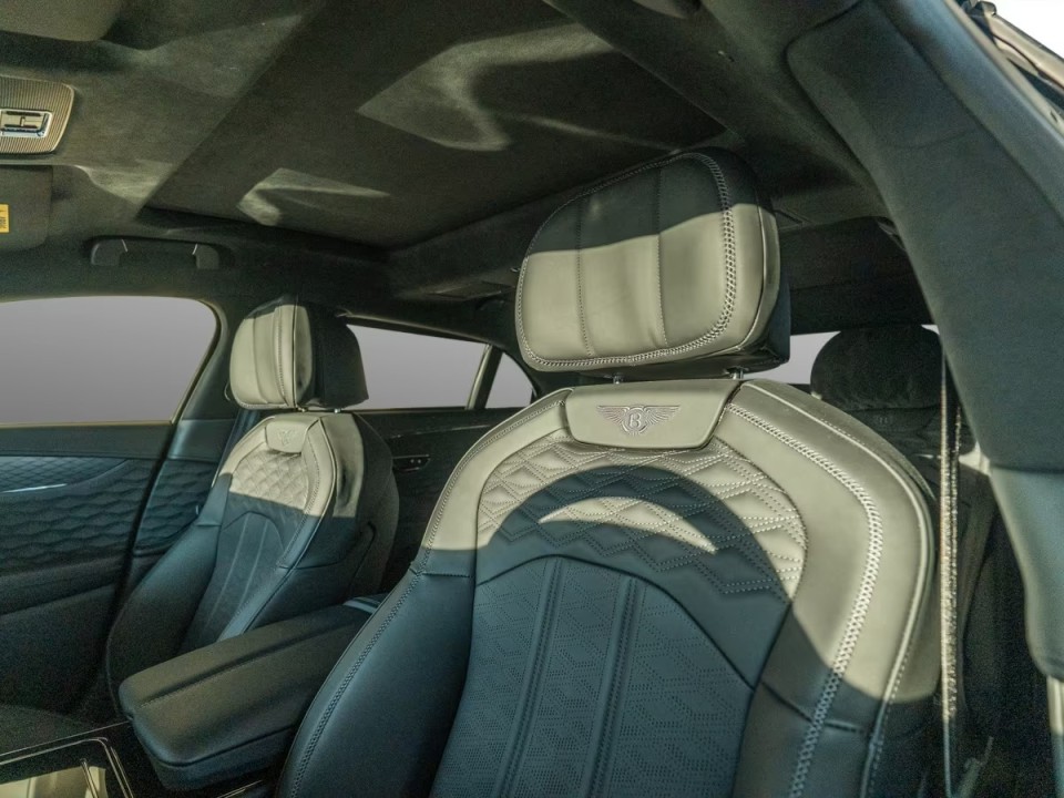 Bentley Flying Spur Speed - foto 8