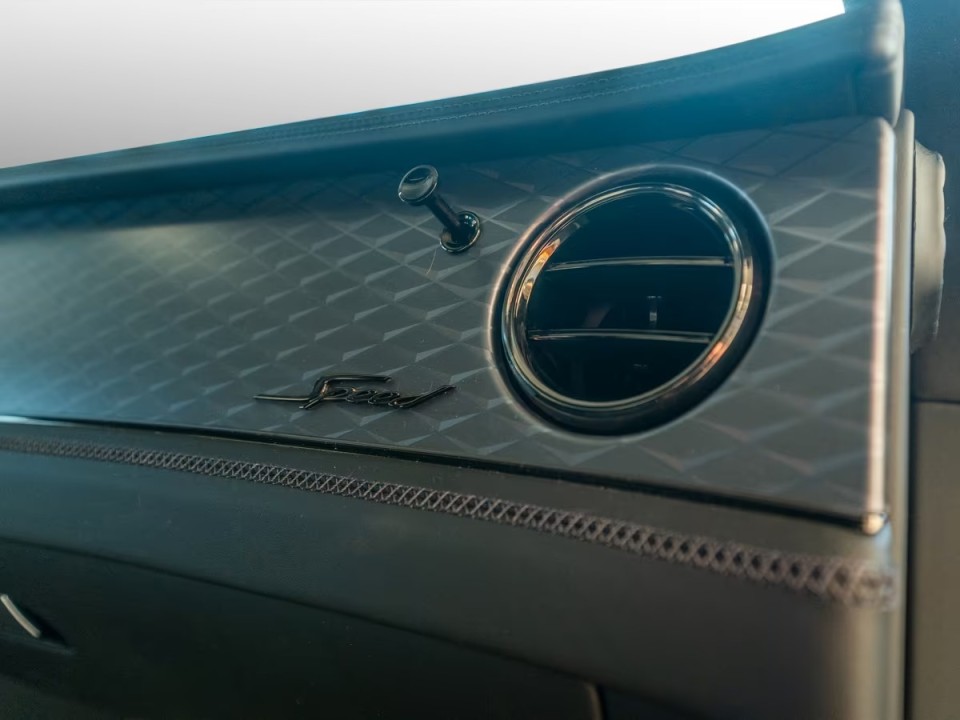 Bentley Flying Spur Speed - foto 11