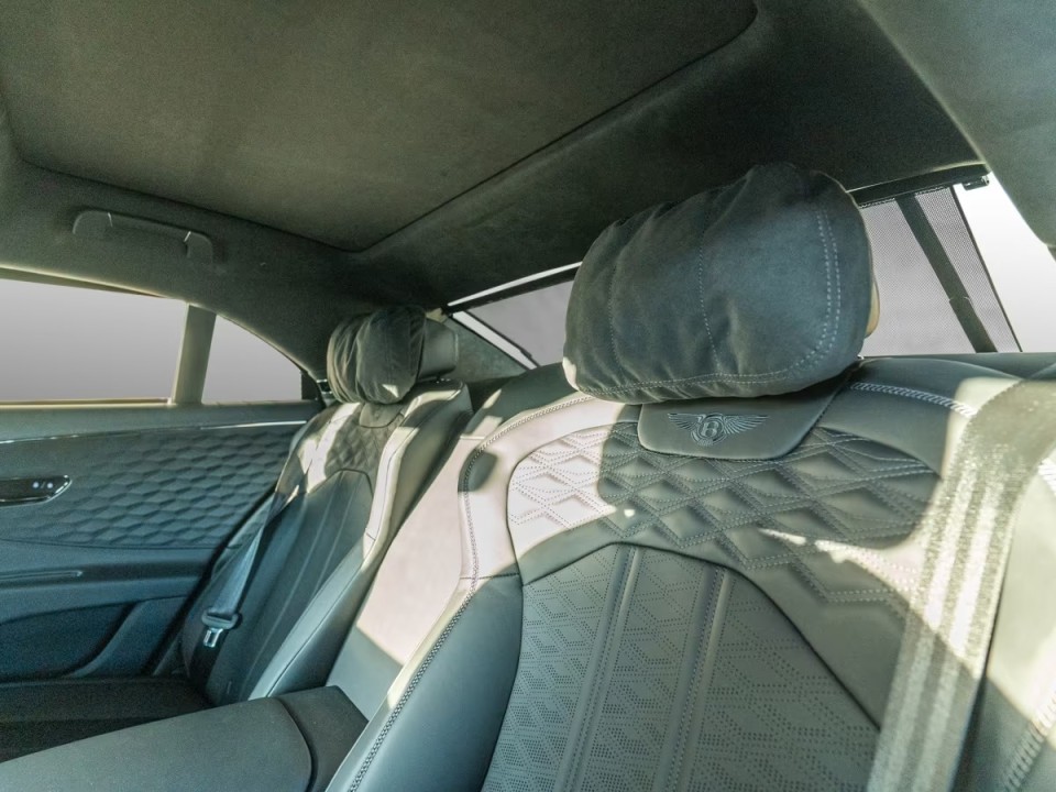 Bentley Flying Spur Speed - foto 9