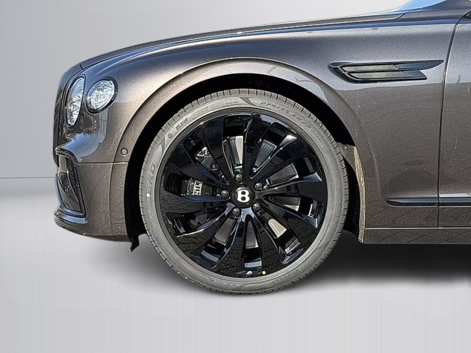 Bentley Flying Spur V8 Hybrid - foto 18