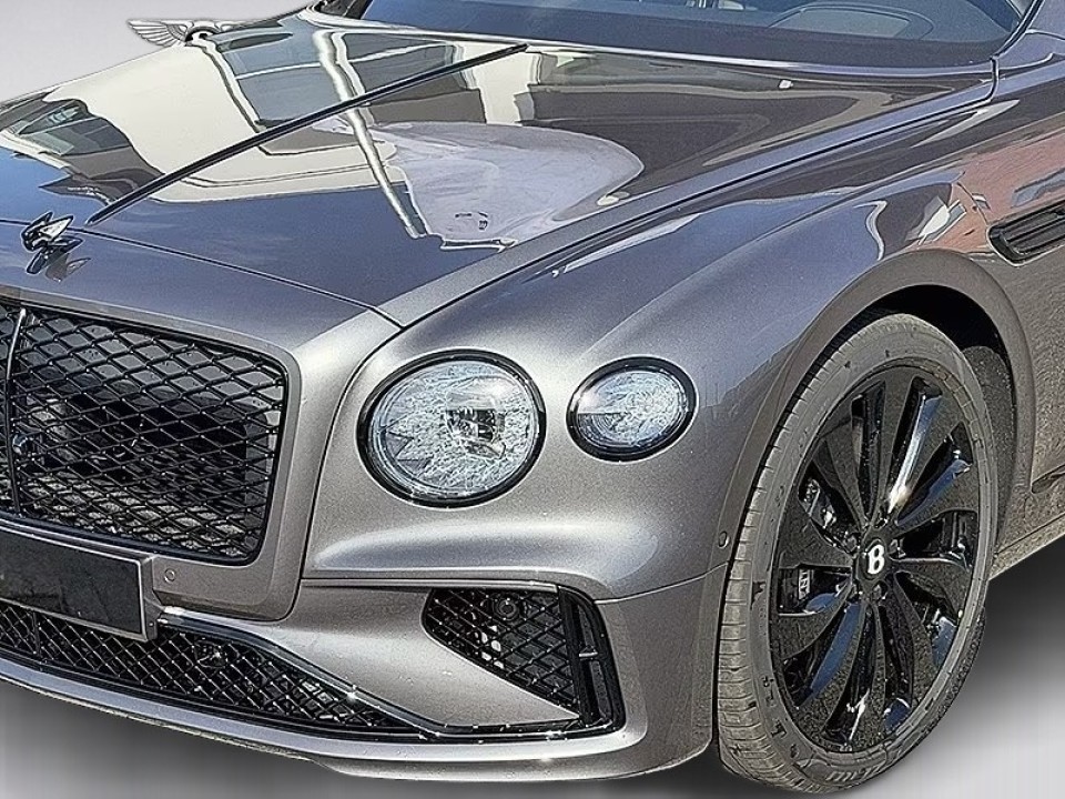 Bentley Flying Spur V8 Hybrid - foto 19