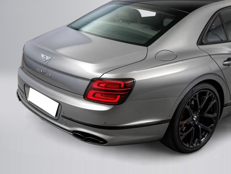 Bentley Flying Spur S V8 - foto 44