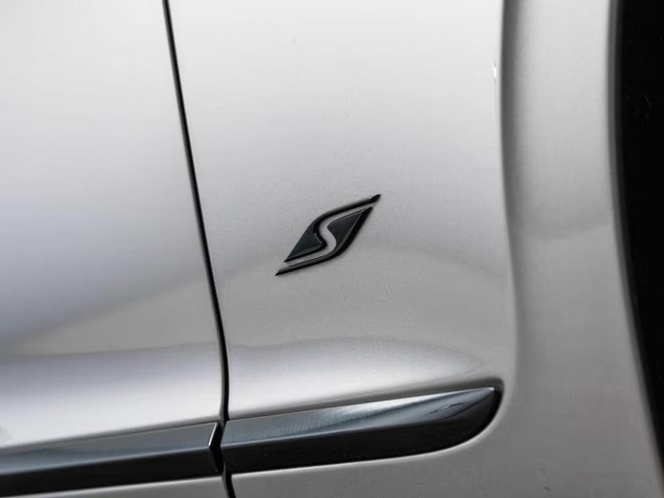 Bentley Flying Spur S V8 - foto 37