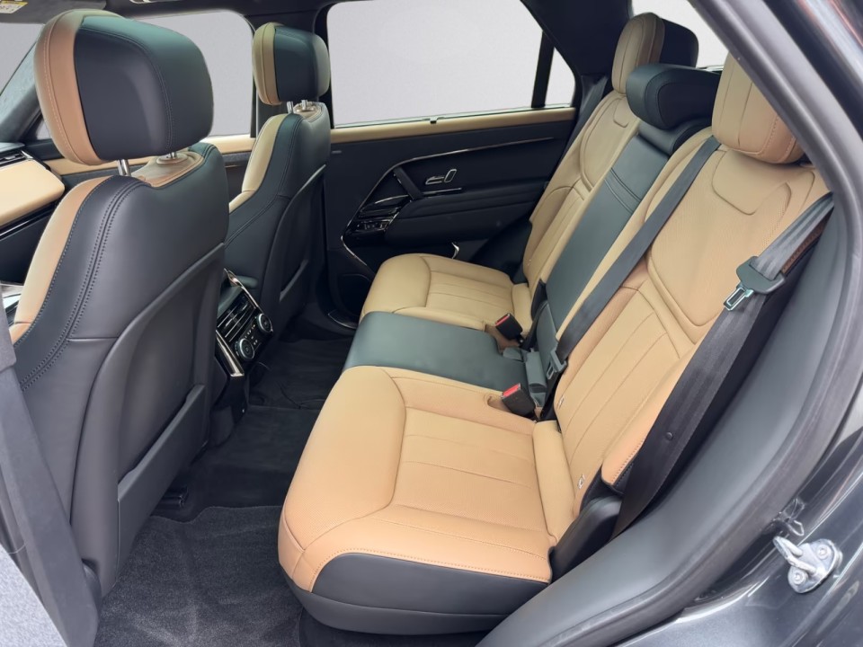 Land Rover Range Rover Sport D350 Autobiography - foto 16