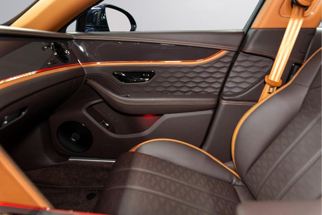 Bentley Flying Spur Speed - foto 15