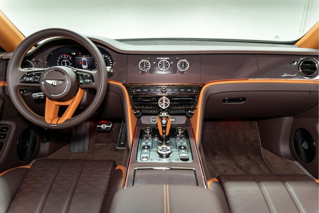 Bentley Flying Spur Speed - foto 13