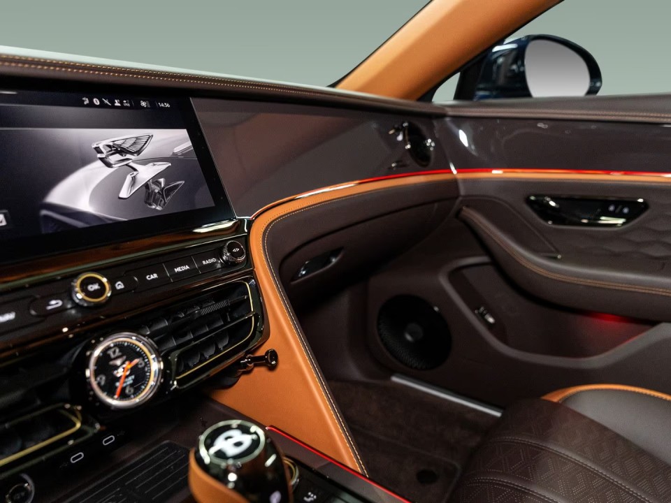 Bentley Flying Spur Speed - foto 18