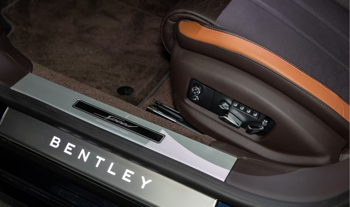 Bentley Flying Spur Speed - foto 25