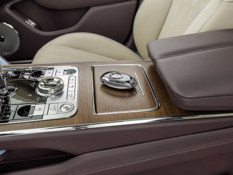 Bentley Flying Spur W12 Mulliner - foto 20