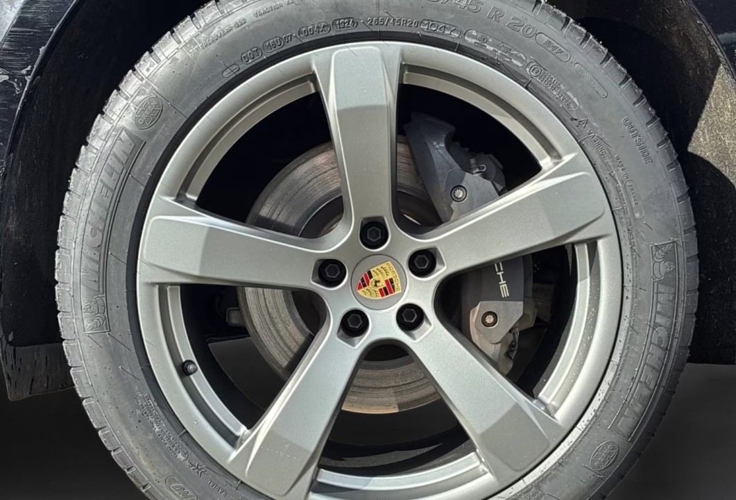 Porsche Macan - foto 17