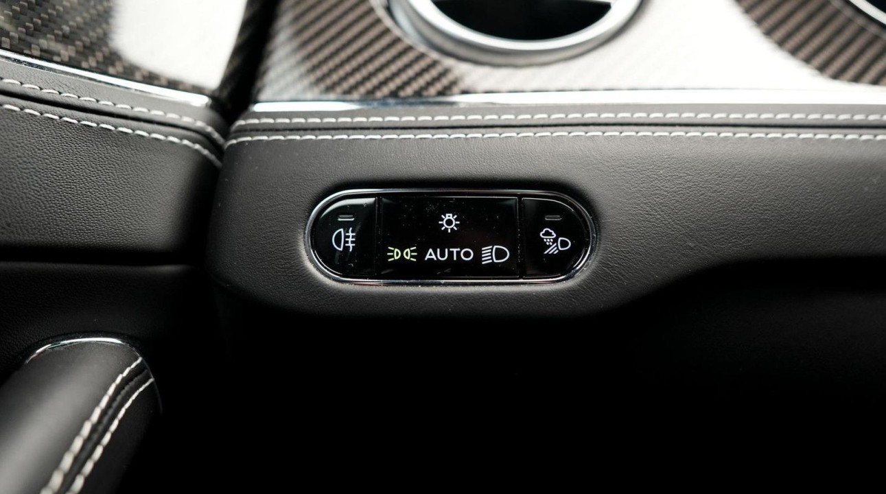 Bentley Flying Spur W12 Speed - foto 29