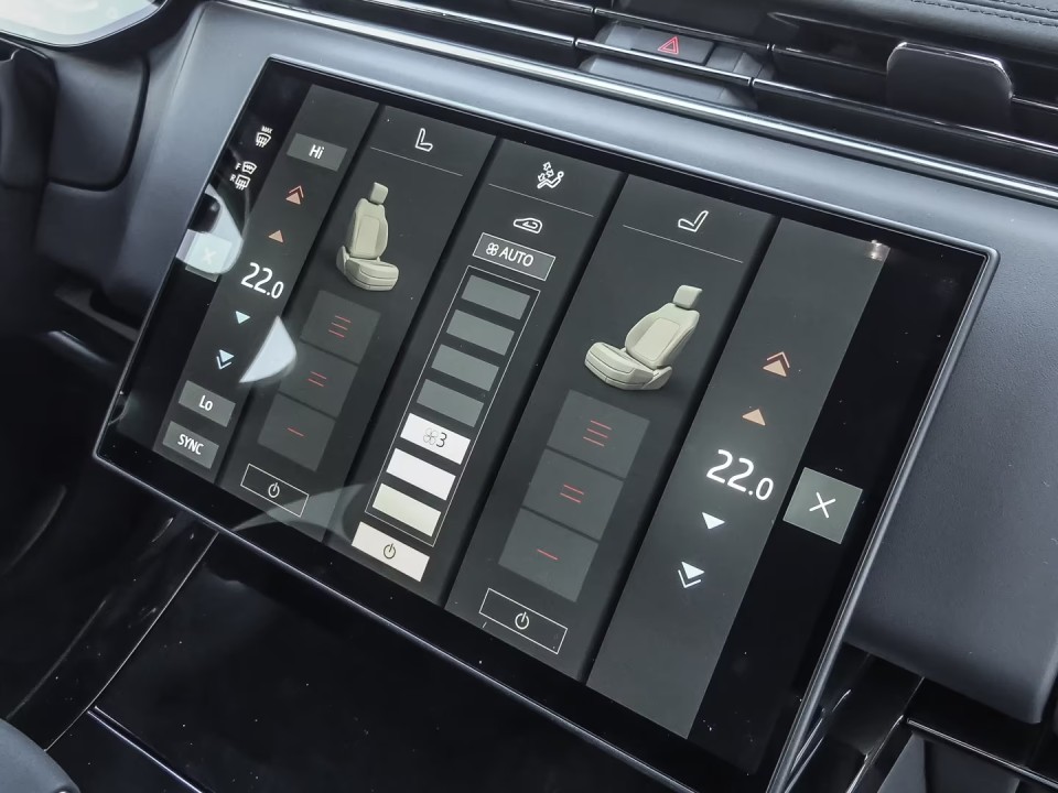 Land Rover Range Rover Sport D250 Dynamic SE - foto 16