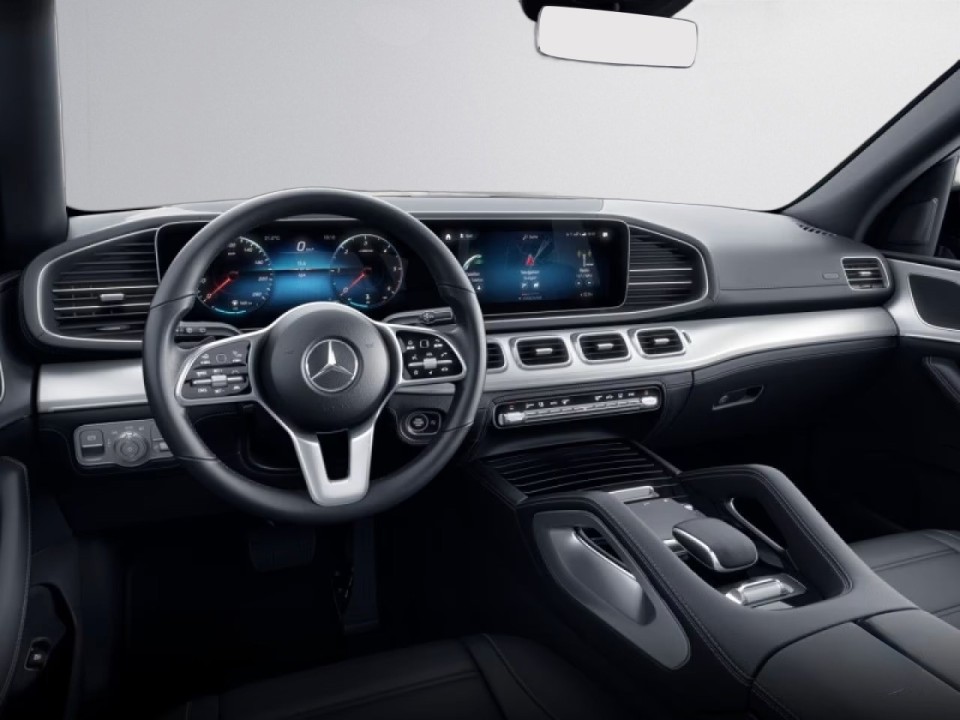 Mercedes-Benz GLE 400d 4MATIC AMG - foto 14