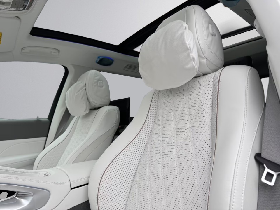 Mercedes-Benz GLS Maybach 600 - foto 22