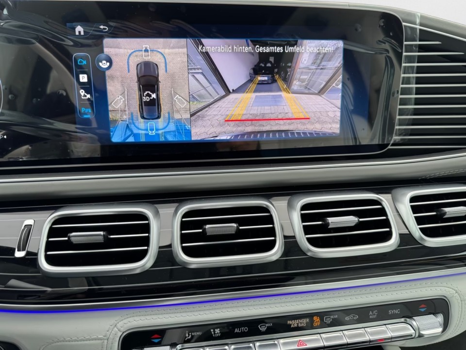 Mercedes-Benz GLS Maybach 600 - foto 16