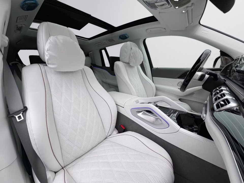 Mercedes-Benz GLS Maybach 600 - foto 14