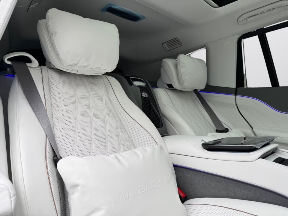 Mercedes-Benz GLS Maybach 600 - foto 20