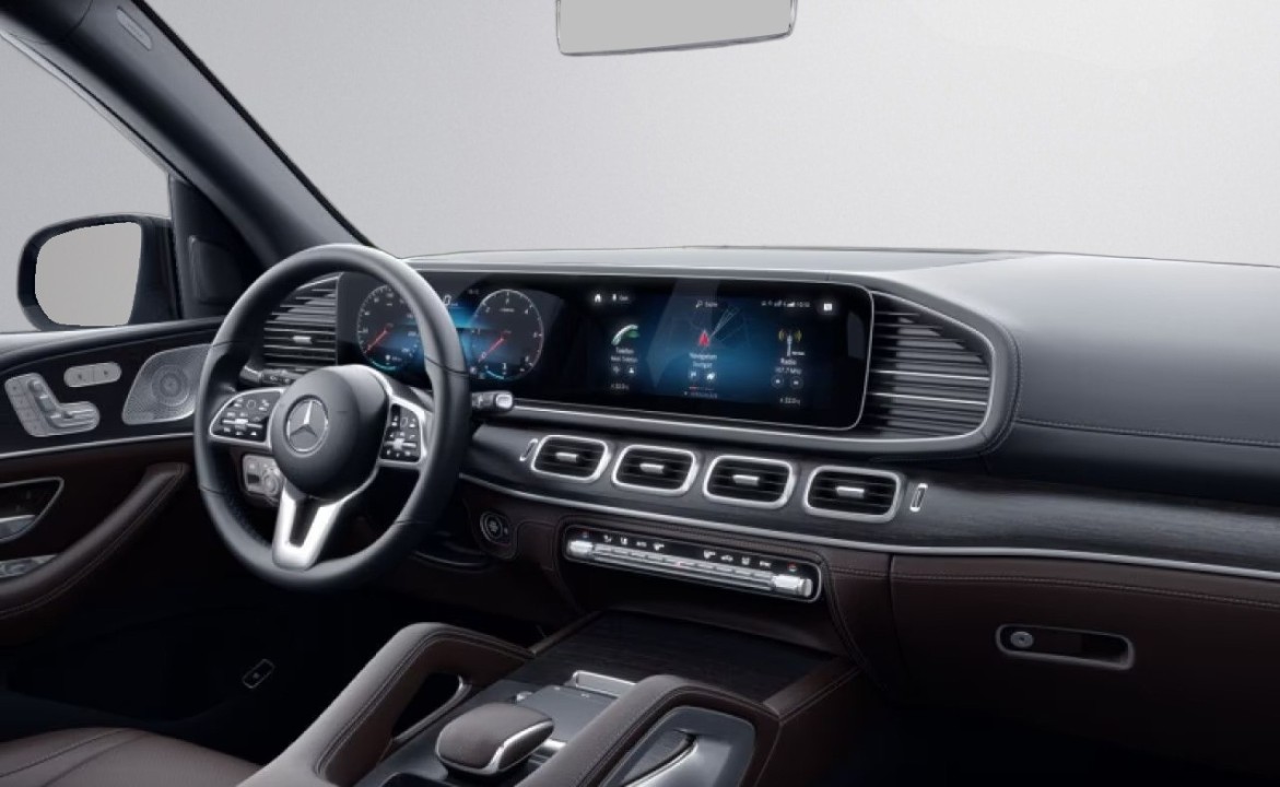 Mercedes-Benz GLE 400d 4MATIC AMG - foto 17