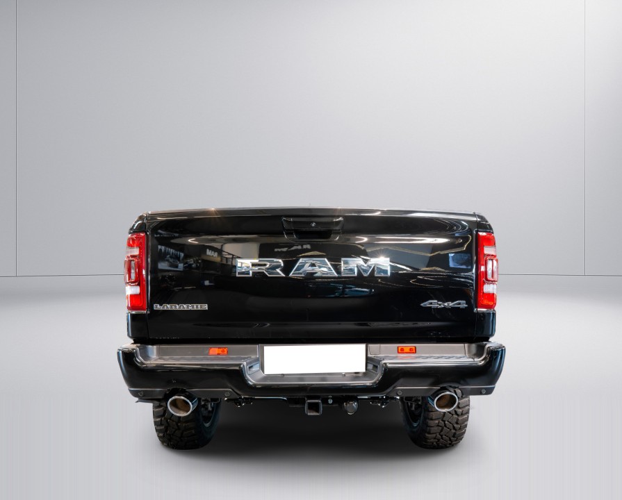Dodge RAM 1500 Laramie Sport (4)
