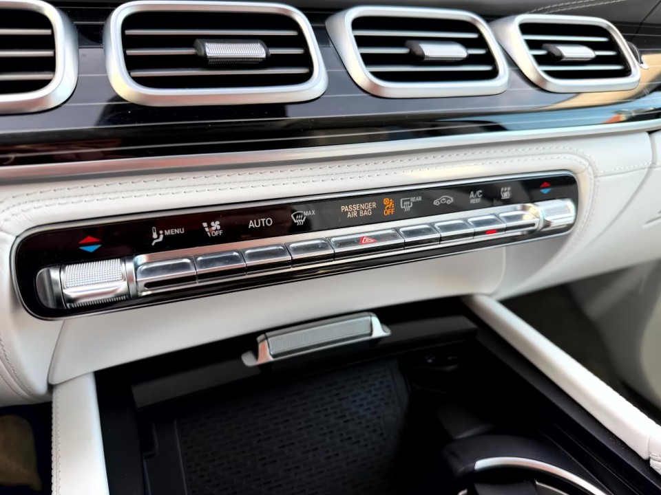Mercedes-Benz GLS Maybach 600 4MATIC - foto 15
