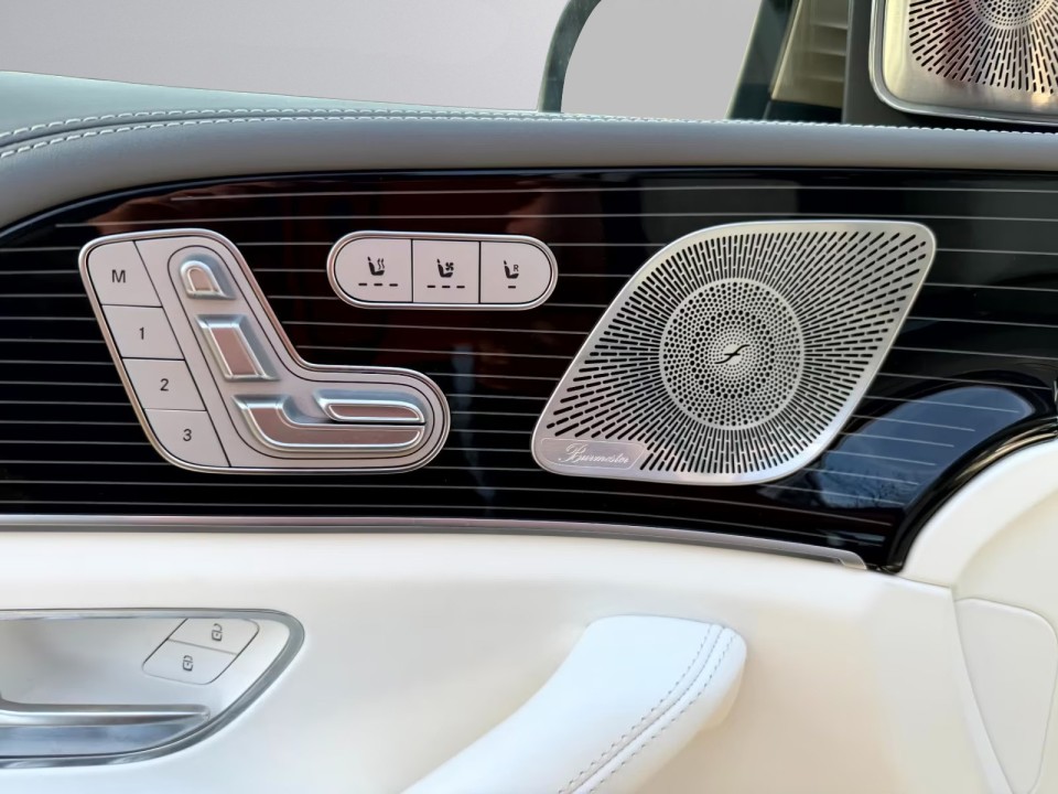 Mercedes-Benz GLS Maybach 600 4MATIC - foto 16
