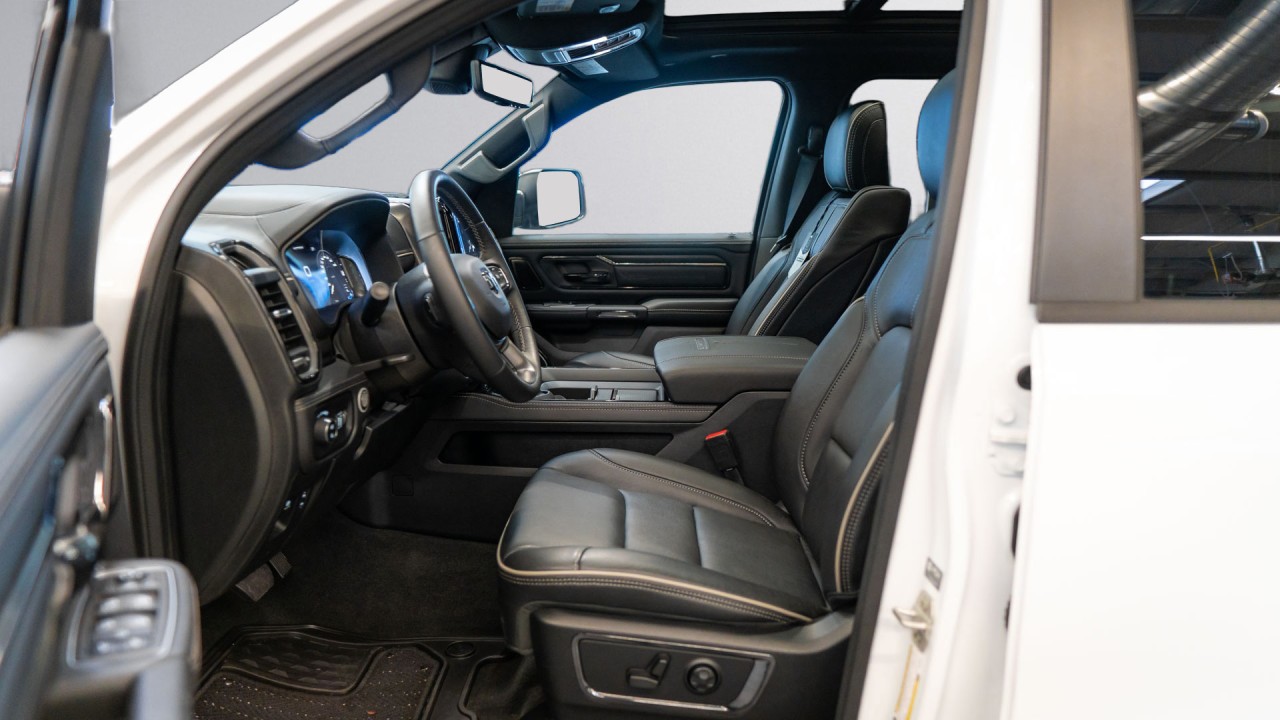 Dodge RAM 1500 Limited - foto 10