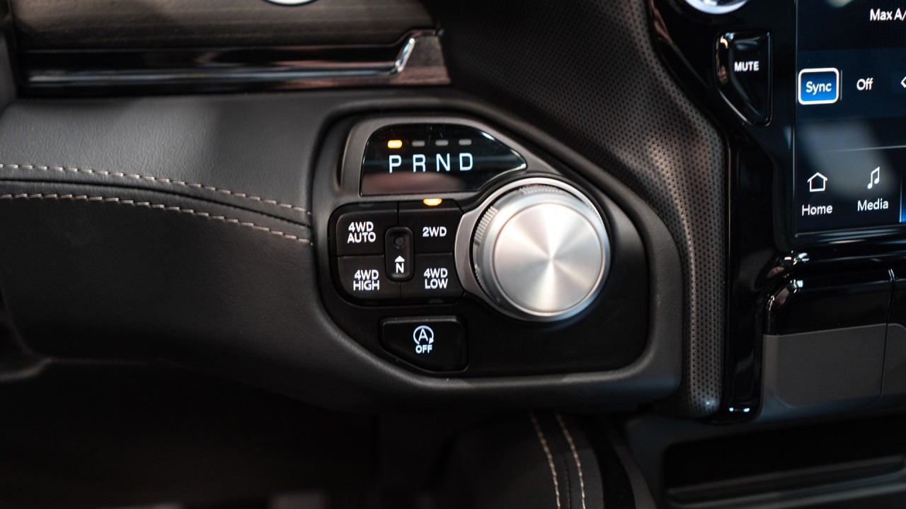 Dodge RAM 1500 Limited - foto 20