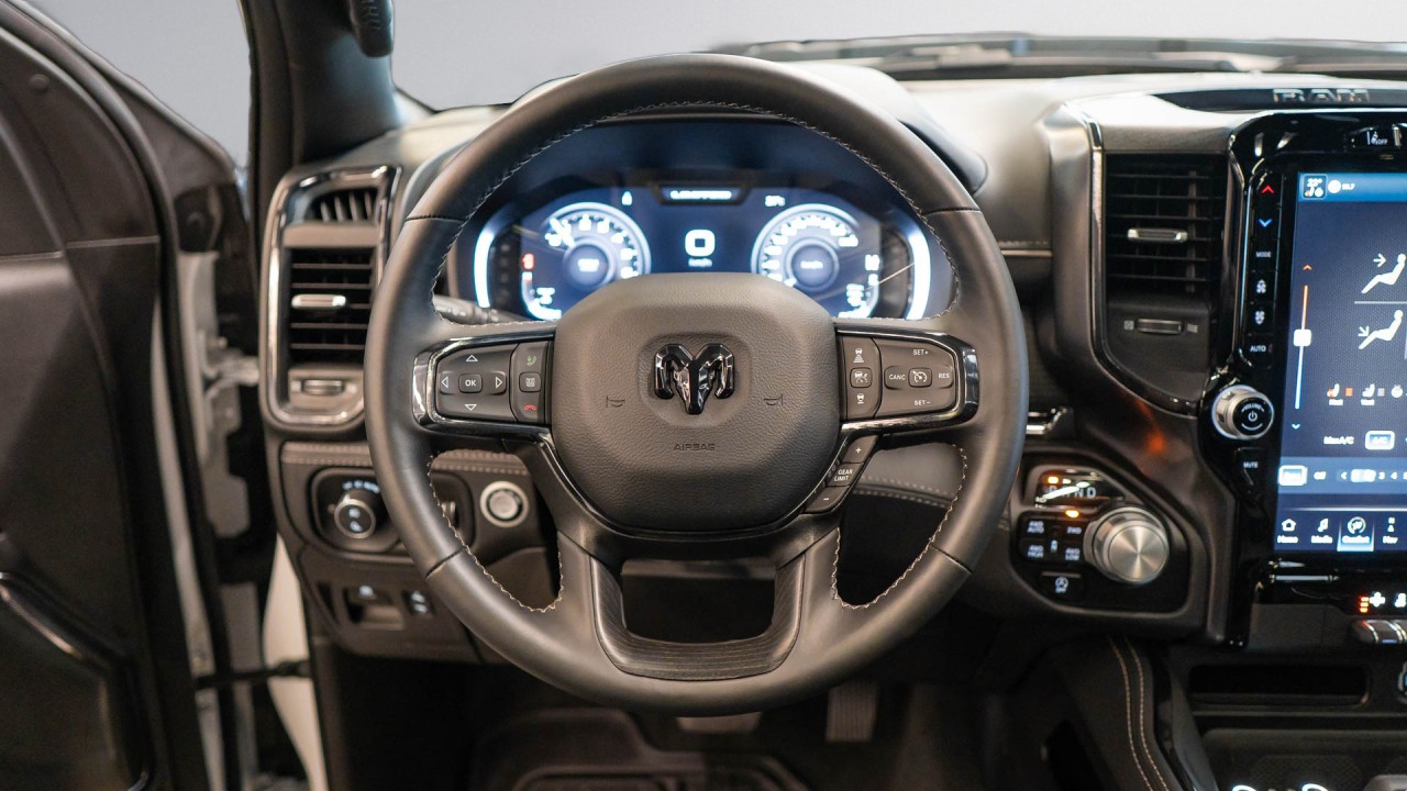 Dodge RAM 1500 Limited - foto 15