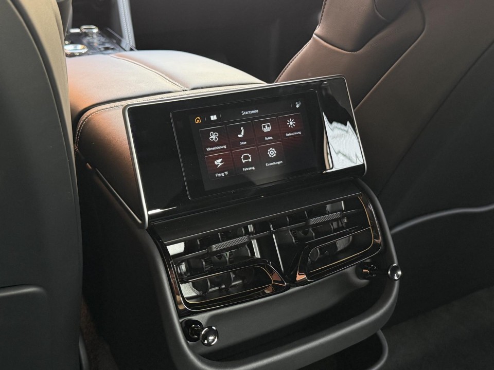 Bentley Flying Spur V8 Hybrid - foto 16