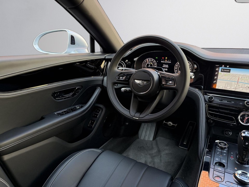 Bentley Flying Spur V8 Hybrid - foto 14