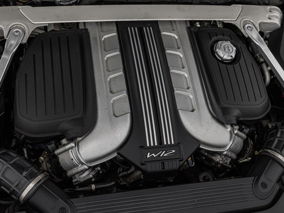 Bentley Flying Spur W12 Speed - foto 30