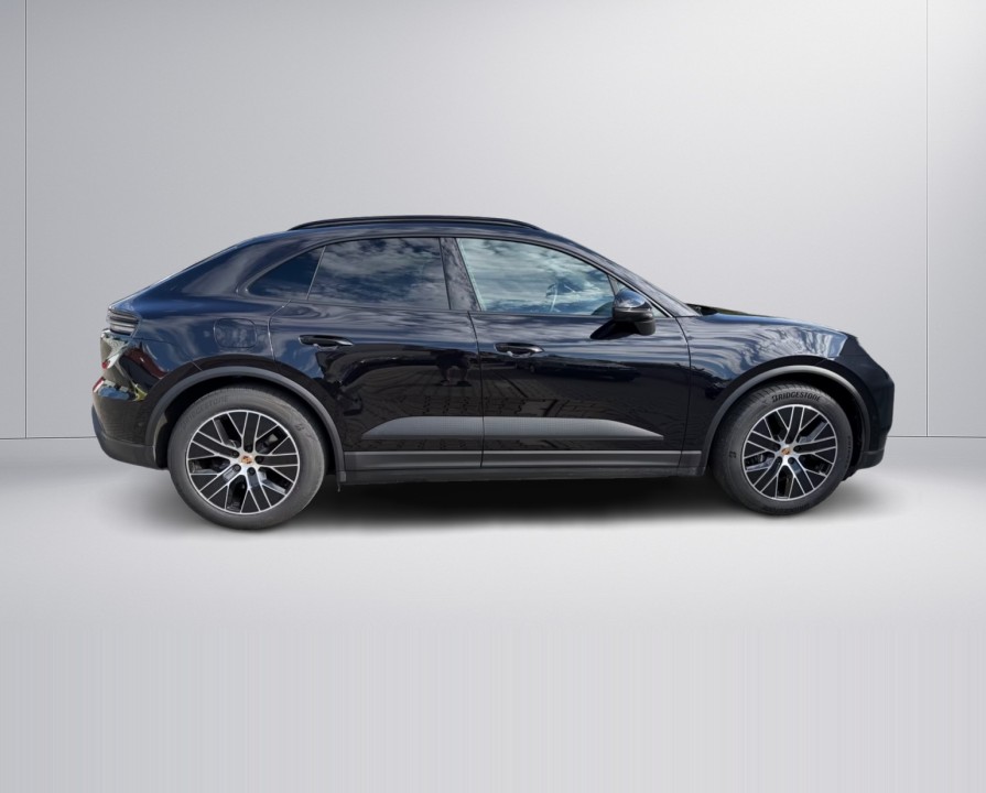 Porsche Macan (2)