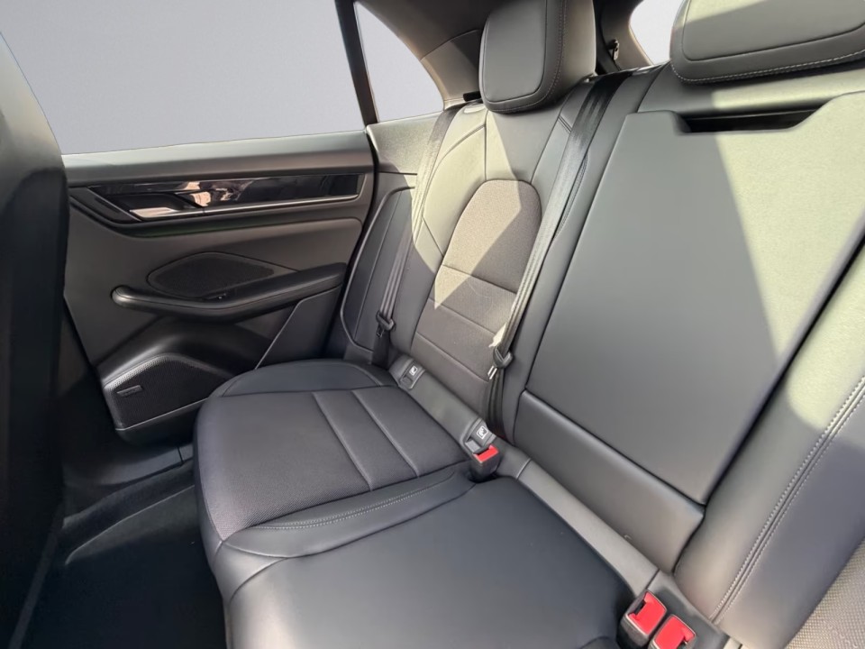 Porsche Macan - foto 11