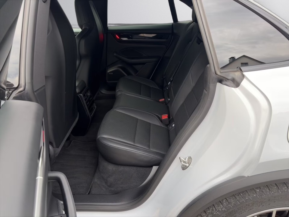 Porsche Macan - foto 17